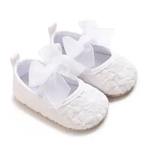 Elegant White Newborn Baby Walking Shoes with Lace Bow Princess Design Comfortable Soft Sole for Infant Girls